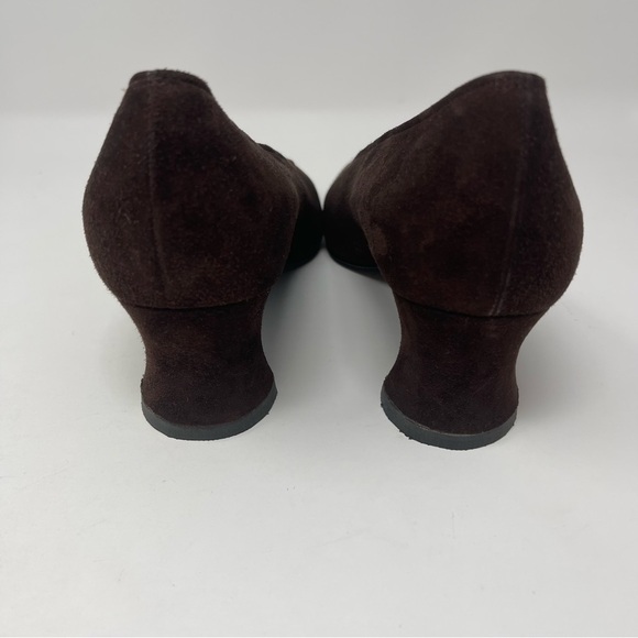 Vintage Yves Saint Laurent Suede Brown Classic Pumps Heels Sz 7 N Fits Narrow - Picture 2 of 8